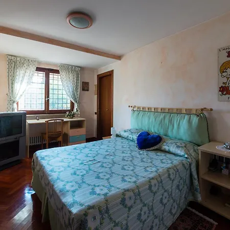 Serapide Bed & Breakfast 2*