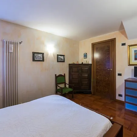 Serapide Bed & Breakfast